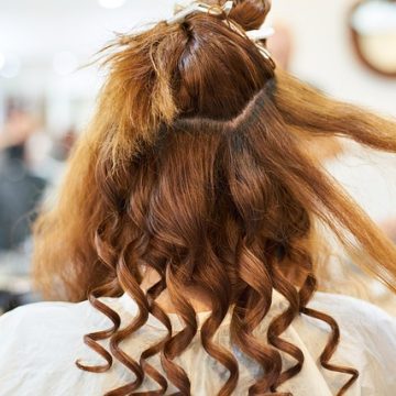 Jak naturalne składniki w produktach do pielęgnacji włosów wpływają na ich zdrowie i wzrost
